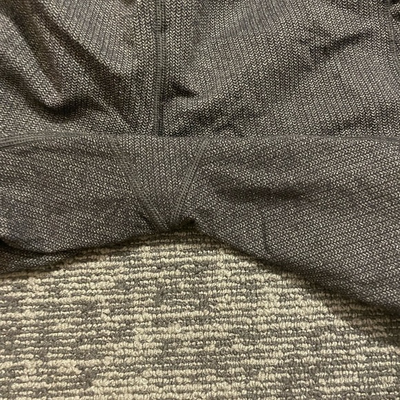 lululemon leggings - Picture 3 of 4